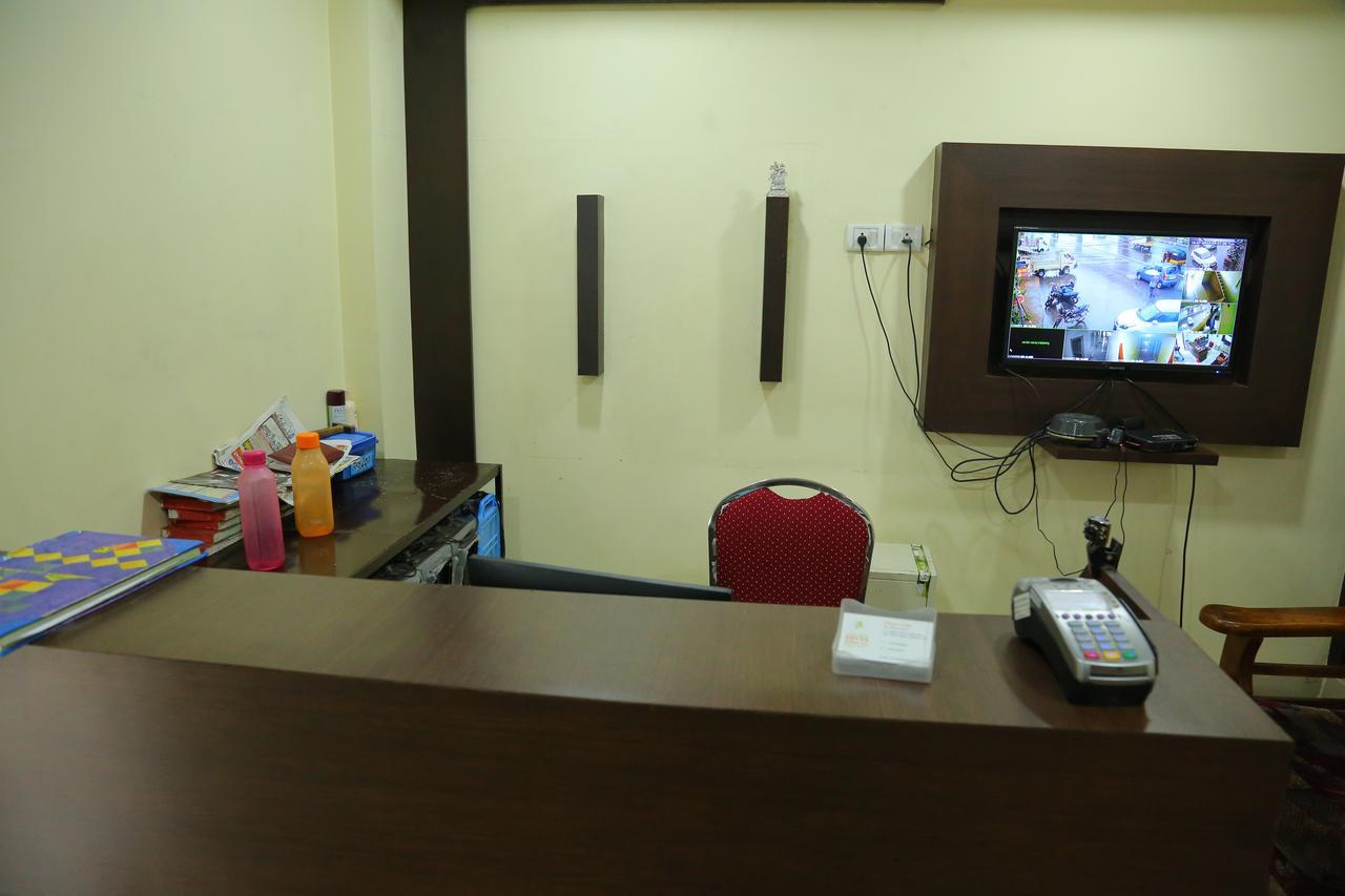 Divya Lodge Hyderabad Exterior photo